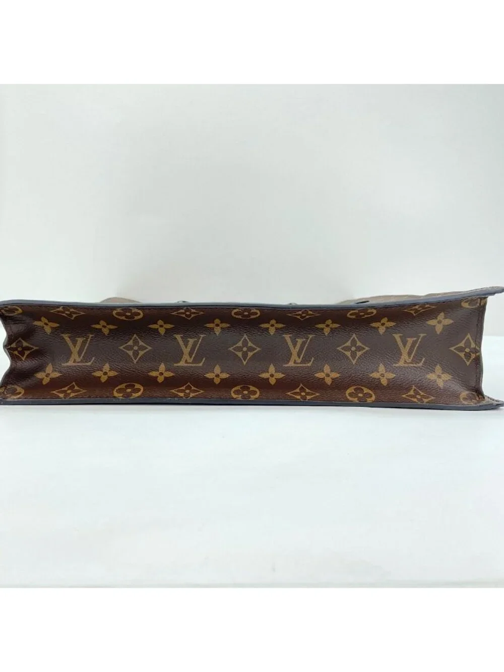 Louis Vuitton this authentic